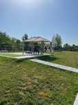 Vand pavilion aprope nou