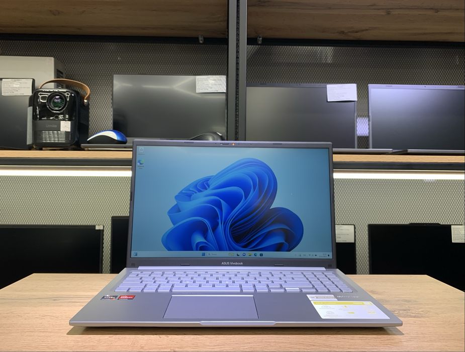 Ноутбук Asus VivoBook, AMD Ryzen 7 5825U/16GB/SSD512GB, 1125/A10