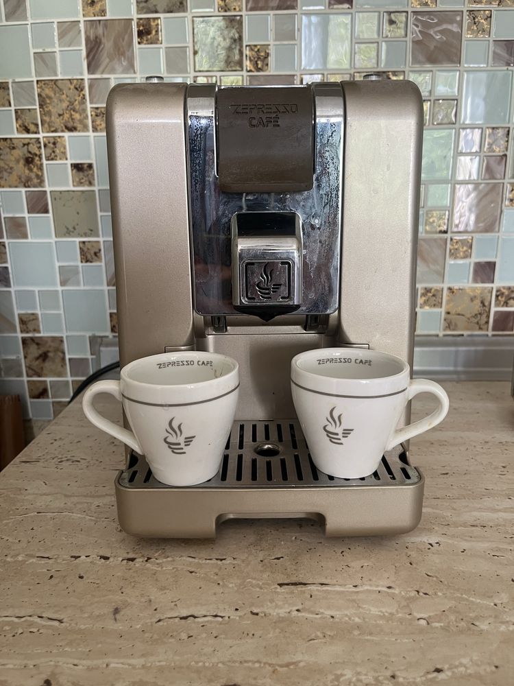 Кофемашина Zepresso