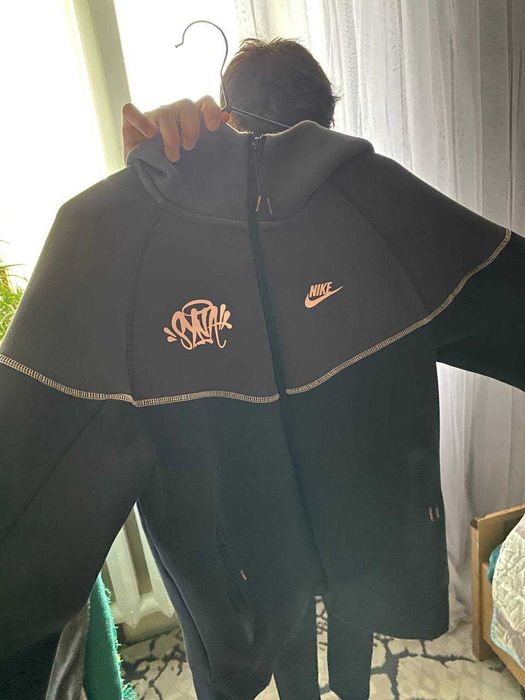 Продам nike tech fleece x найк теч