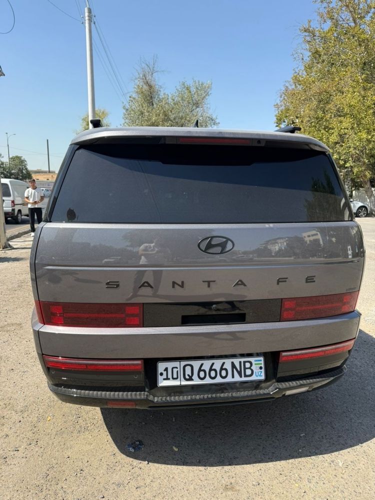 Срончо продам Hyunadi Santa Fe 2025 г.