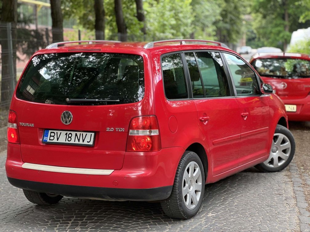 Volkswagen Touran 2.0 tdi/140cp/7 locuri