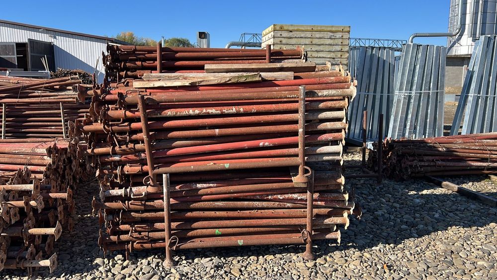 Popi metalici, montanti, cravate, vincluri, fluturasi, furci doka