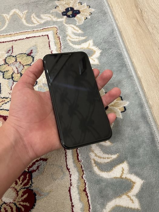 iPhone 11 в идеалном состояний