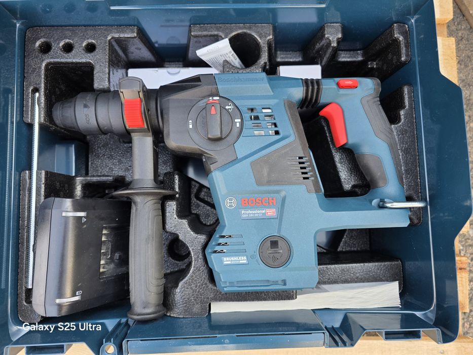 Машини BOSCH GSH 5, GBH 2-26 F, GBH 18V-28 CF