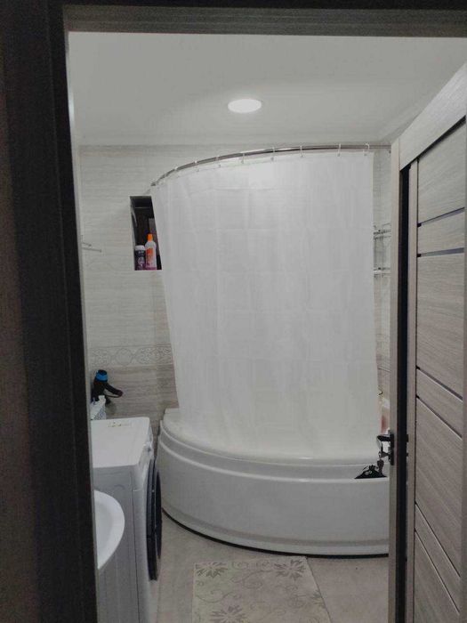 ул.А.Фитрата ор-р №5 Роддом 77-серия 3\3\5 Хорошее состояние S=70м2