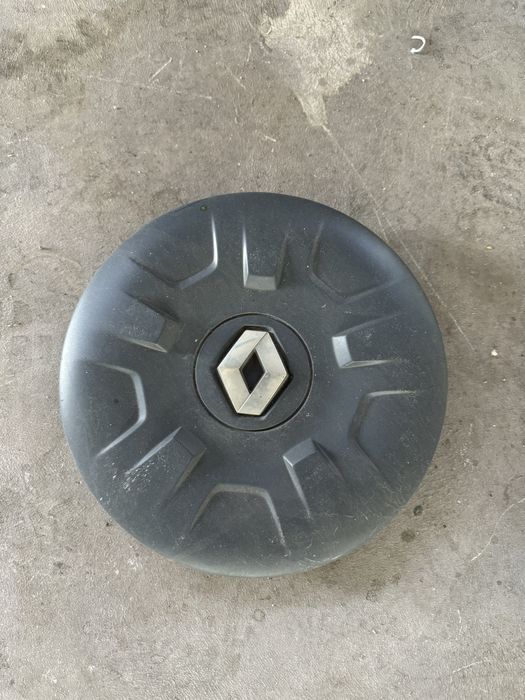 Capac roata renault Master ( detin mai multe bucati )