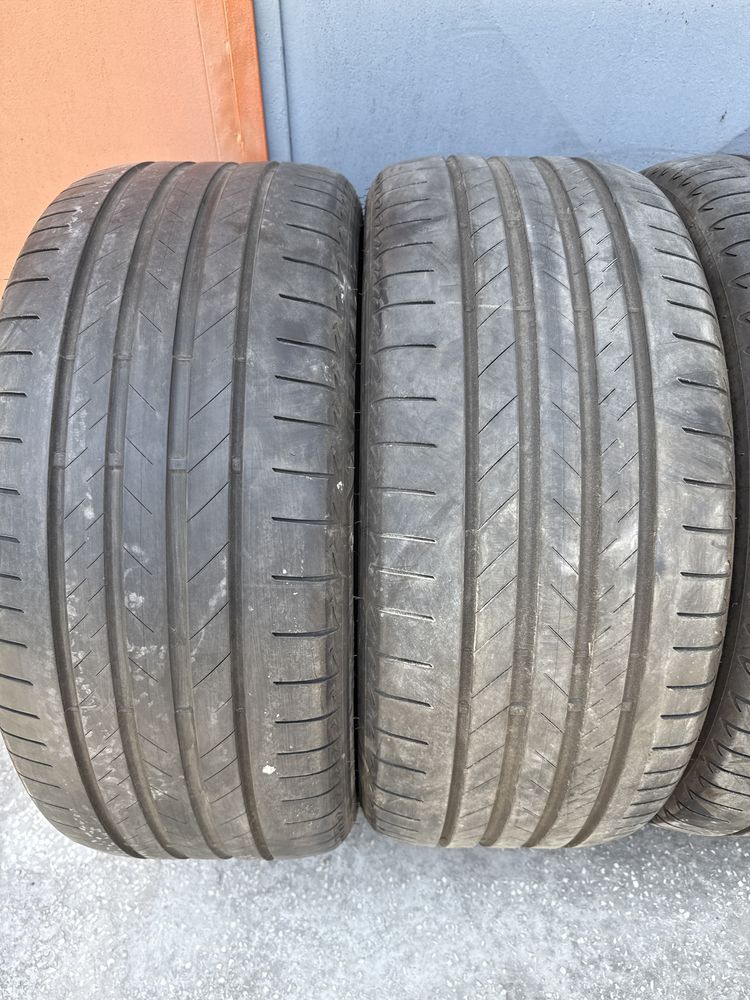 Гуми втора употреба 275.40.22 4 бр BRIDGESTONE   В много добро състоян