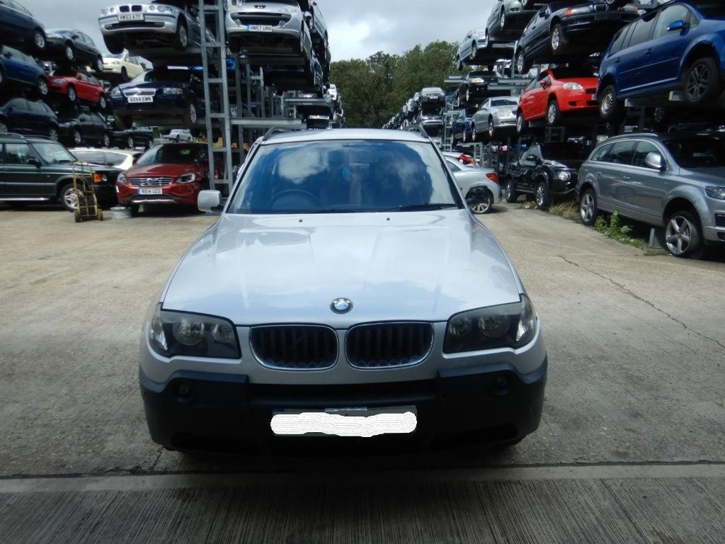 Consola centrala BMW X3 E83 2005 SUV 2.0