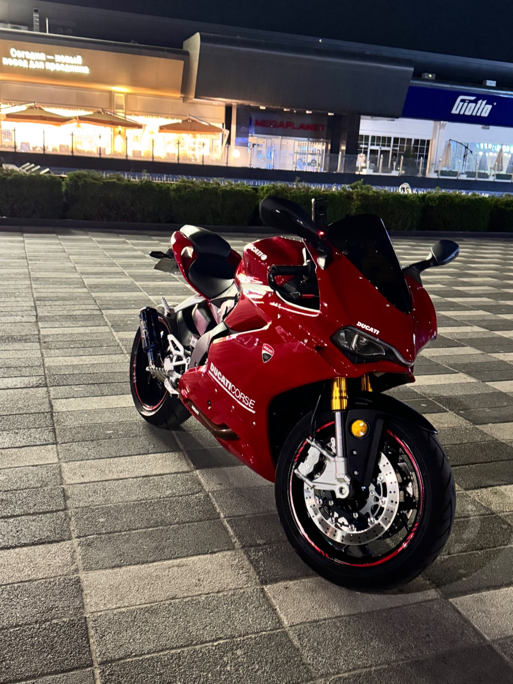 Moxia 500RR sotiladi 6000$