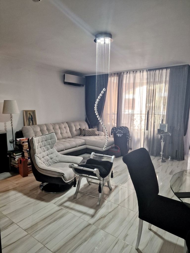 Продава се Едностаен апартамент в Свети Влас - 50 кв.м за 1500 €/кв.м - Снимка #4