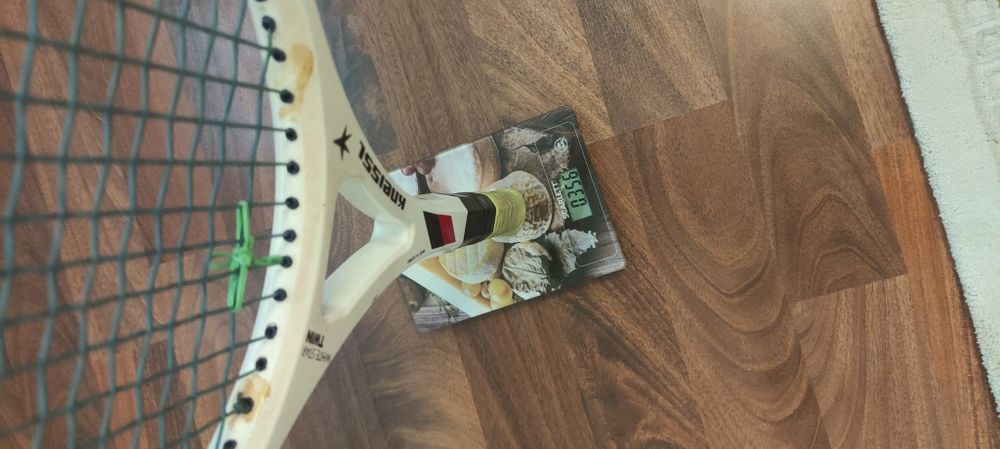 Racheta tenis Kneissl+Reghin reflex!