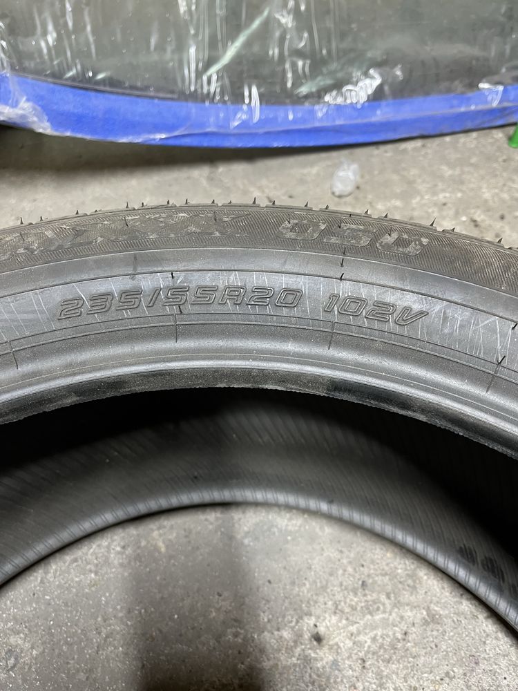 Продам шину DUNLOP