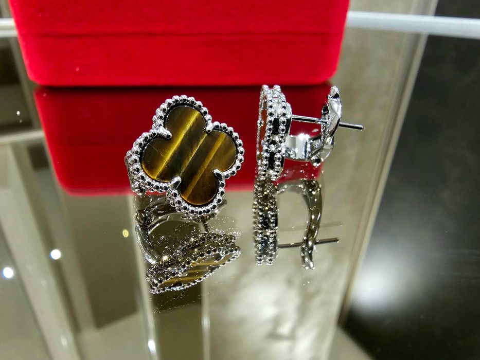 Van Cleef & Arpels VCA Silver Tiger Eye Alhambra Clover Дамски Обеци