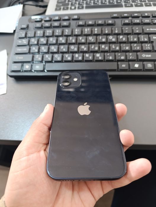 iPhone 12 64 GB 87 Yomkost