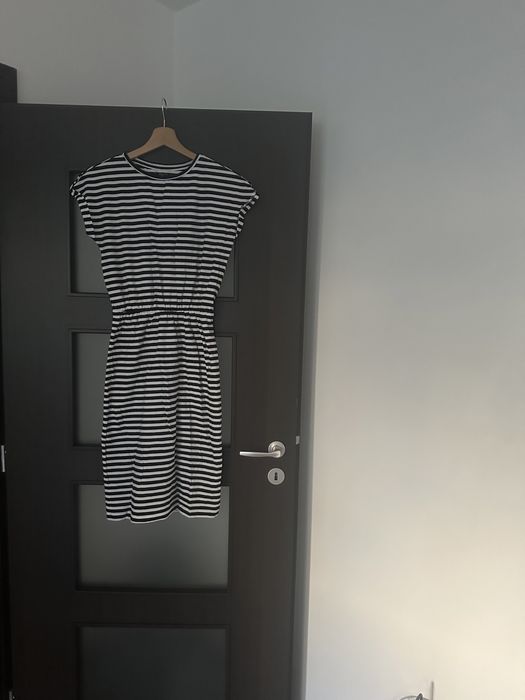 Rochie dungi Mohito XS