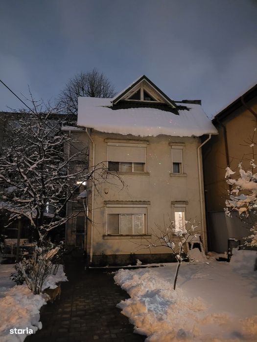 Proprietar - Casa si teren  P+E+M, 275 mp teren la 7 minute de metrou