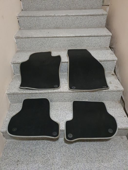 Оригинални стелки за Skoda Octavia