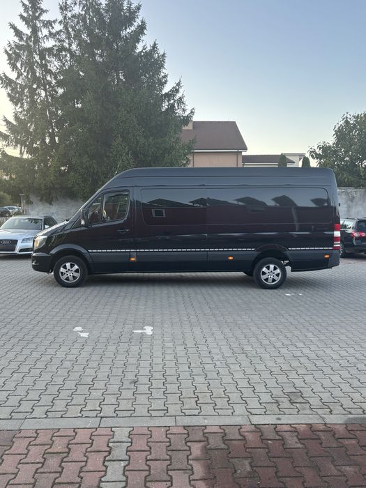 Mercedes Sprinter  319.  V6