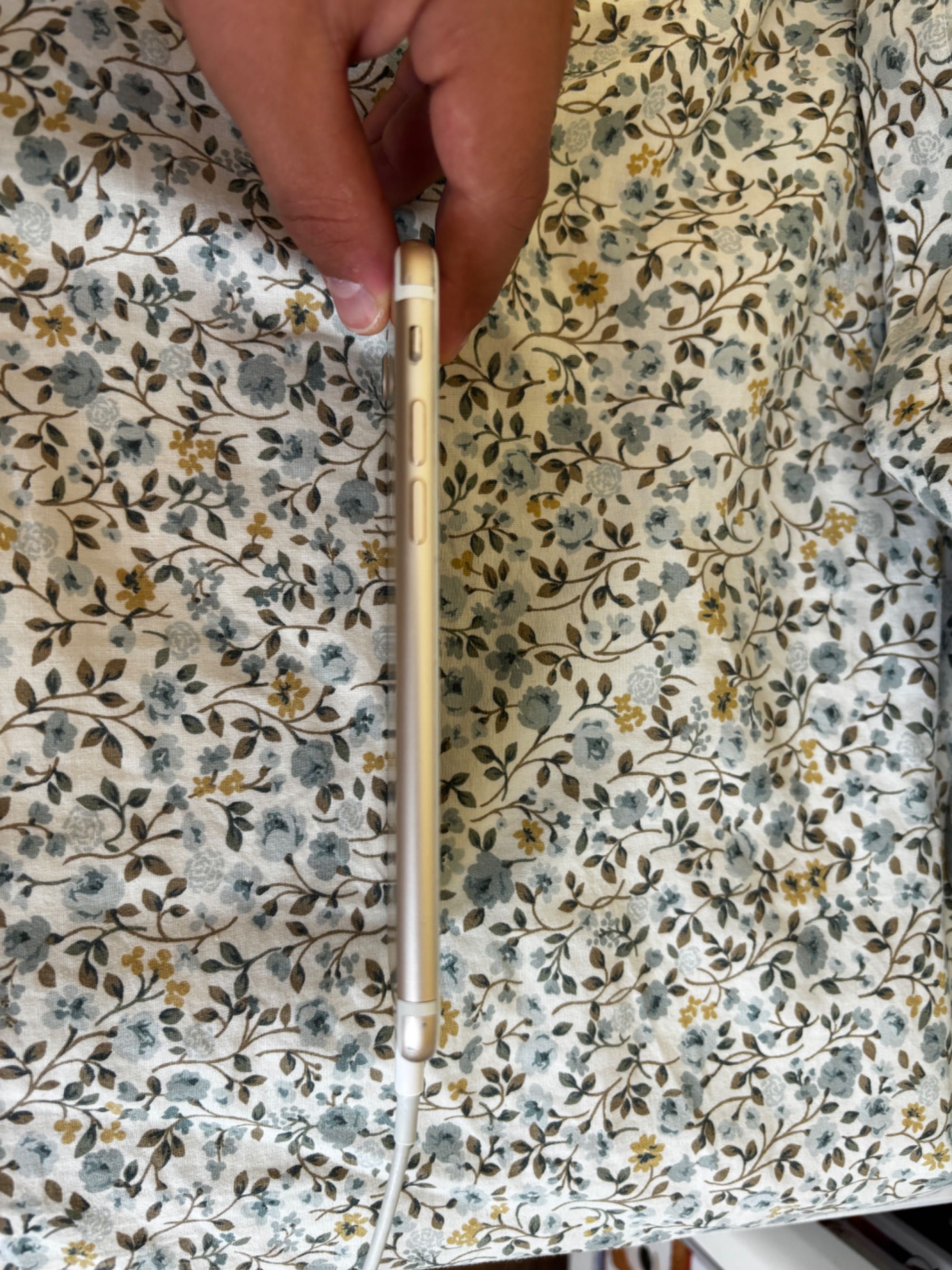 iPhone 7 gold 32 gb