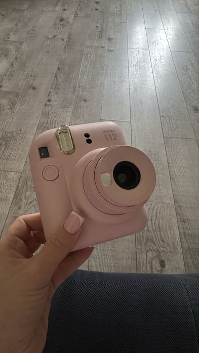 Фотоаппарат моиентальной печати