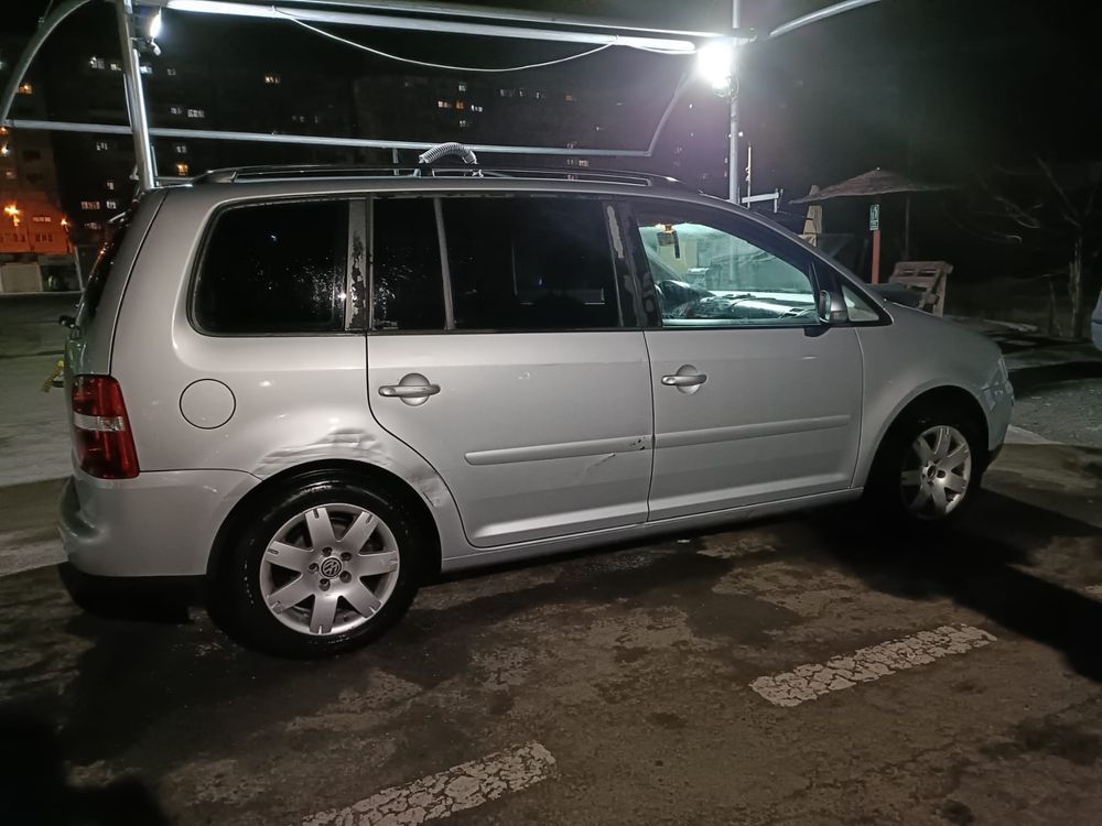 Vand vw touran 2005