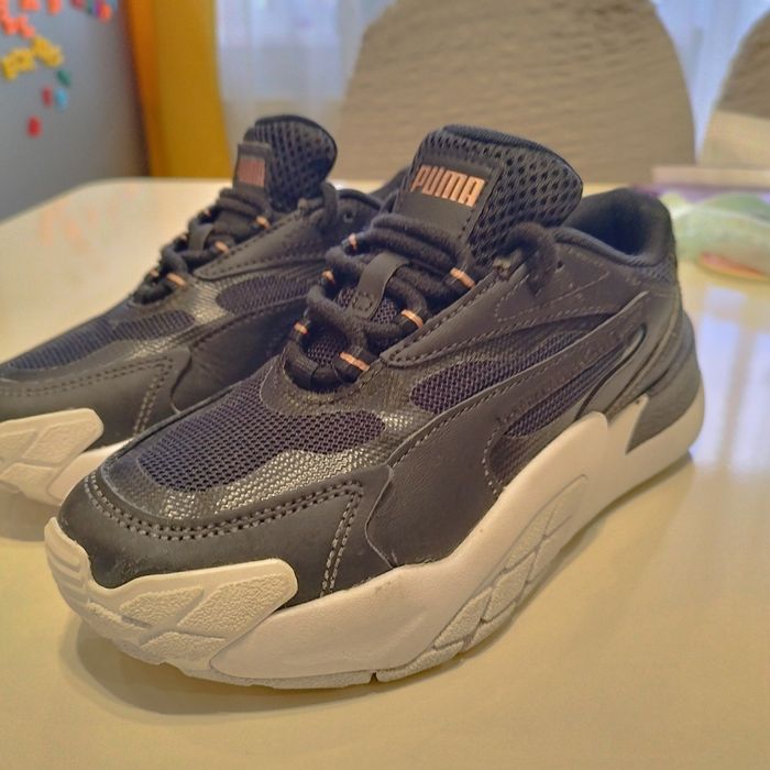 Различни модели Дамски детски маратонки Nike, Puma