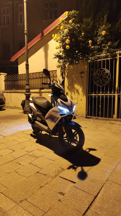 Scuter 50 cm de vanzare