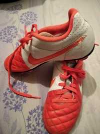 Футболни обувки Nike