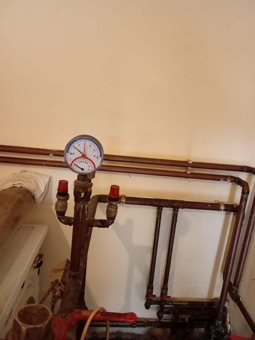 Centrala pe lemne de vanzare, folosita dar functionabil in continuare