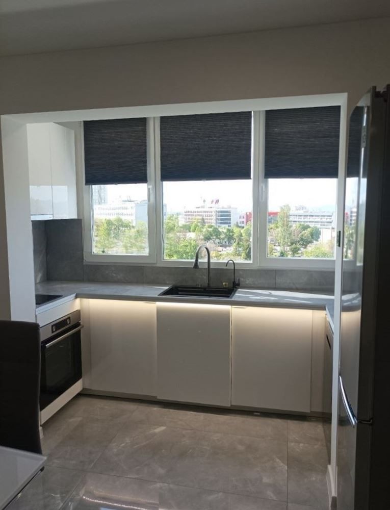 Продава се Двустаен апартамент в София, Фондови жилища - 44 кв.м за 3296 €/кв.м - Снимка #3