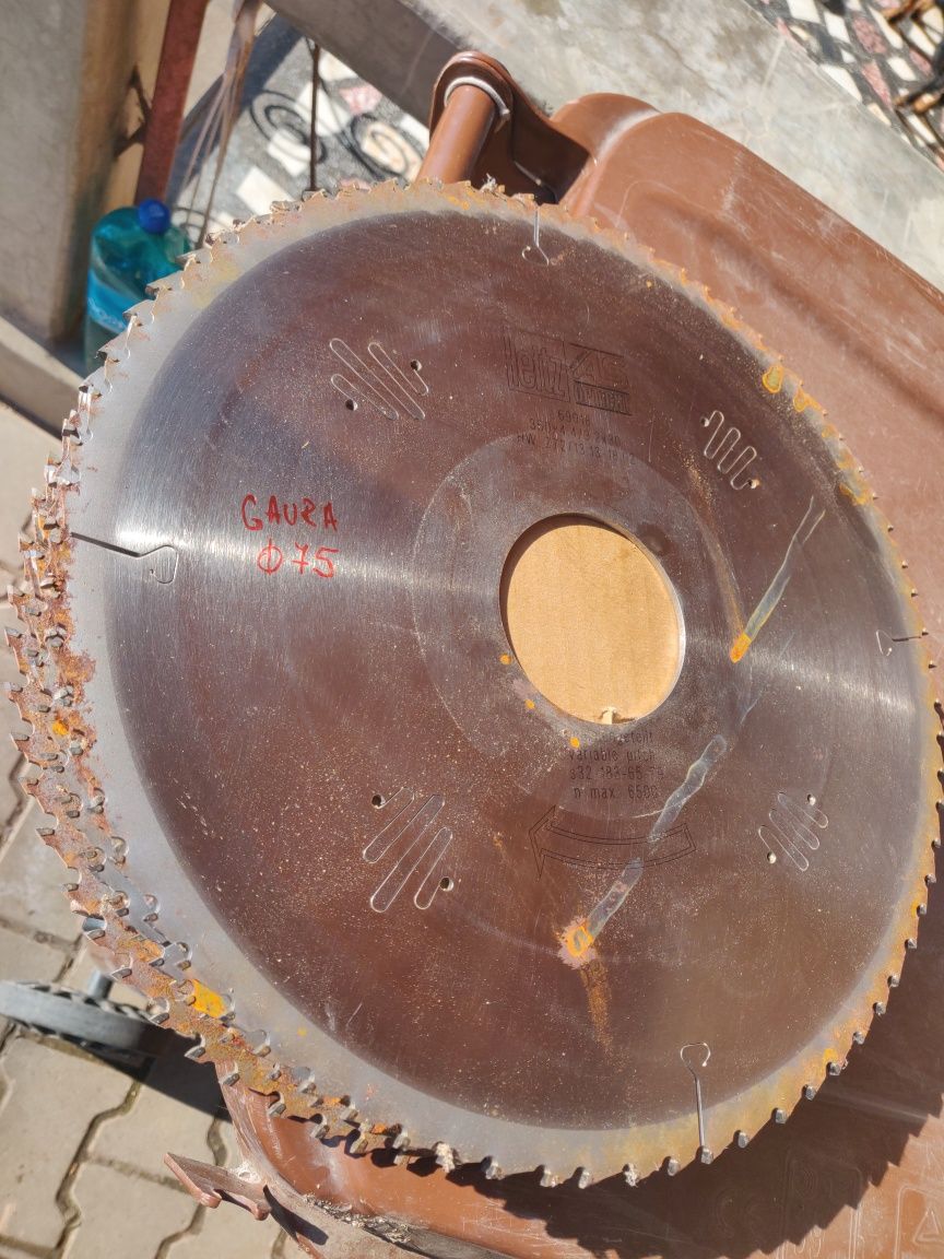 Pânză circular cu pastile vidia