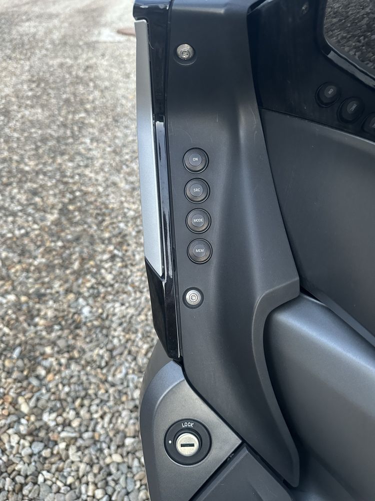 Urgent de vanzare -BMW K1600GT - nu Honda, Suzuki , Kawasaki, Ducati.
