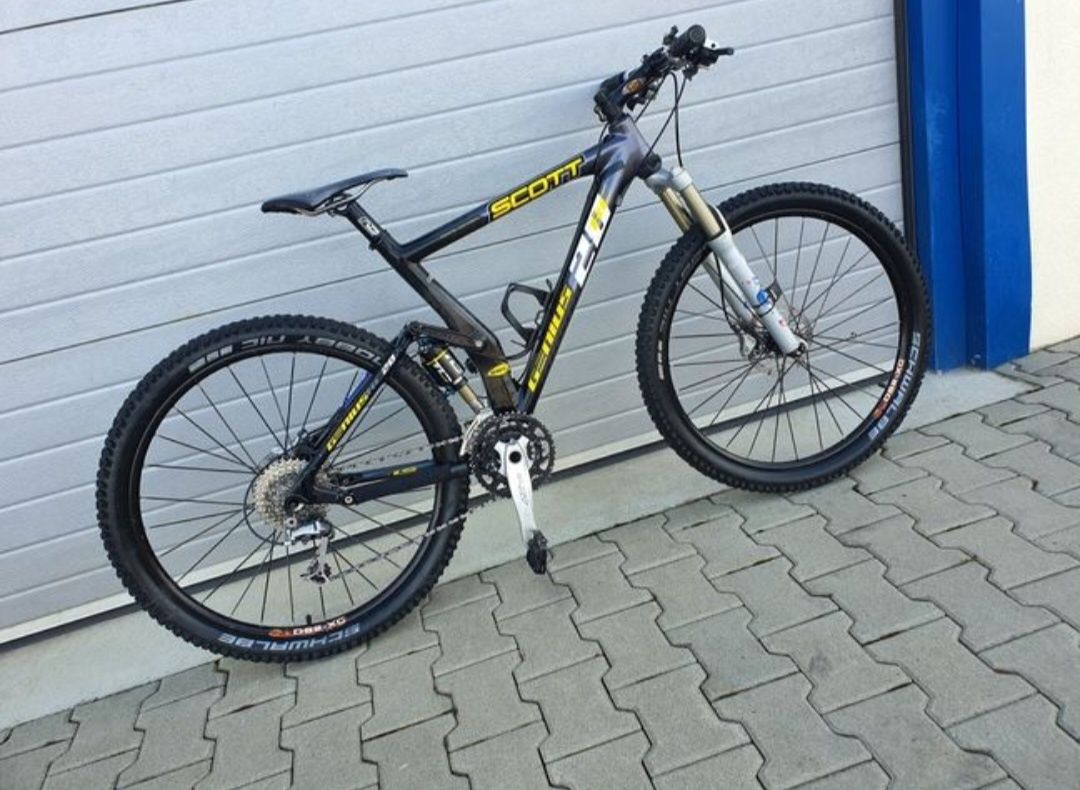 Bicicletă/mountain bike Scott Genius RC 20 Full
suspension /Carbon