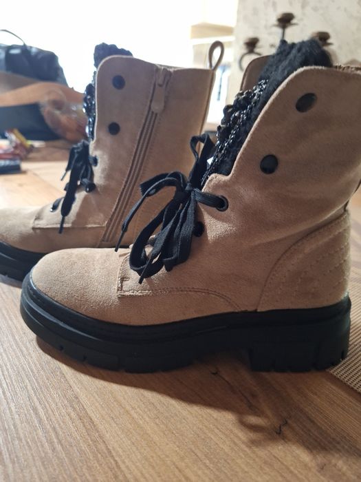 Дамски  боти от естествен вилур