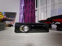 Casetofon auto JVC plus boxe