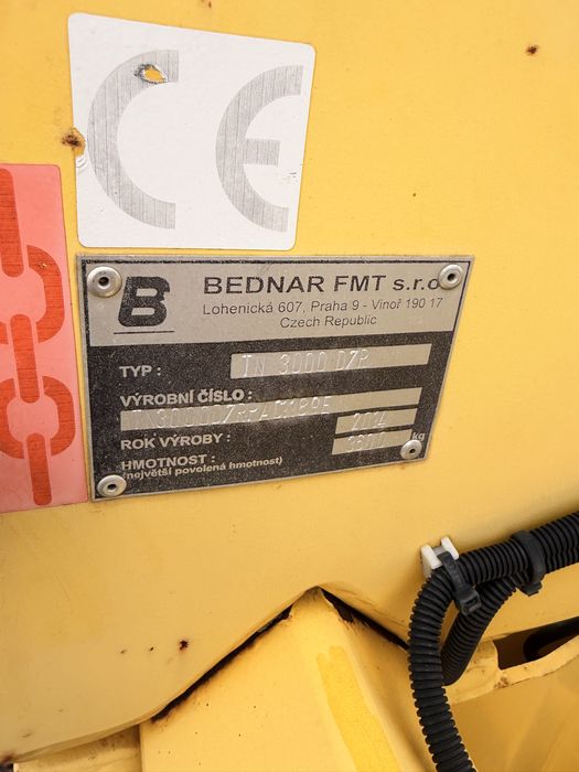 Scarificator Bednar 300 D7R PROFI