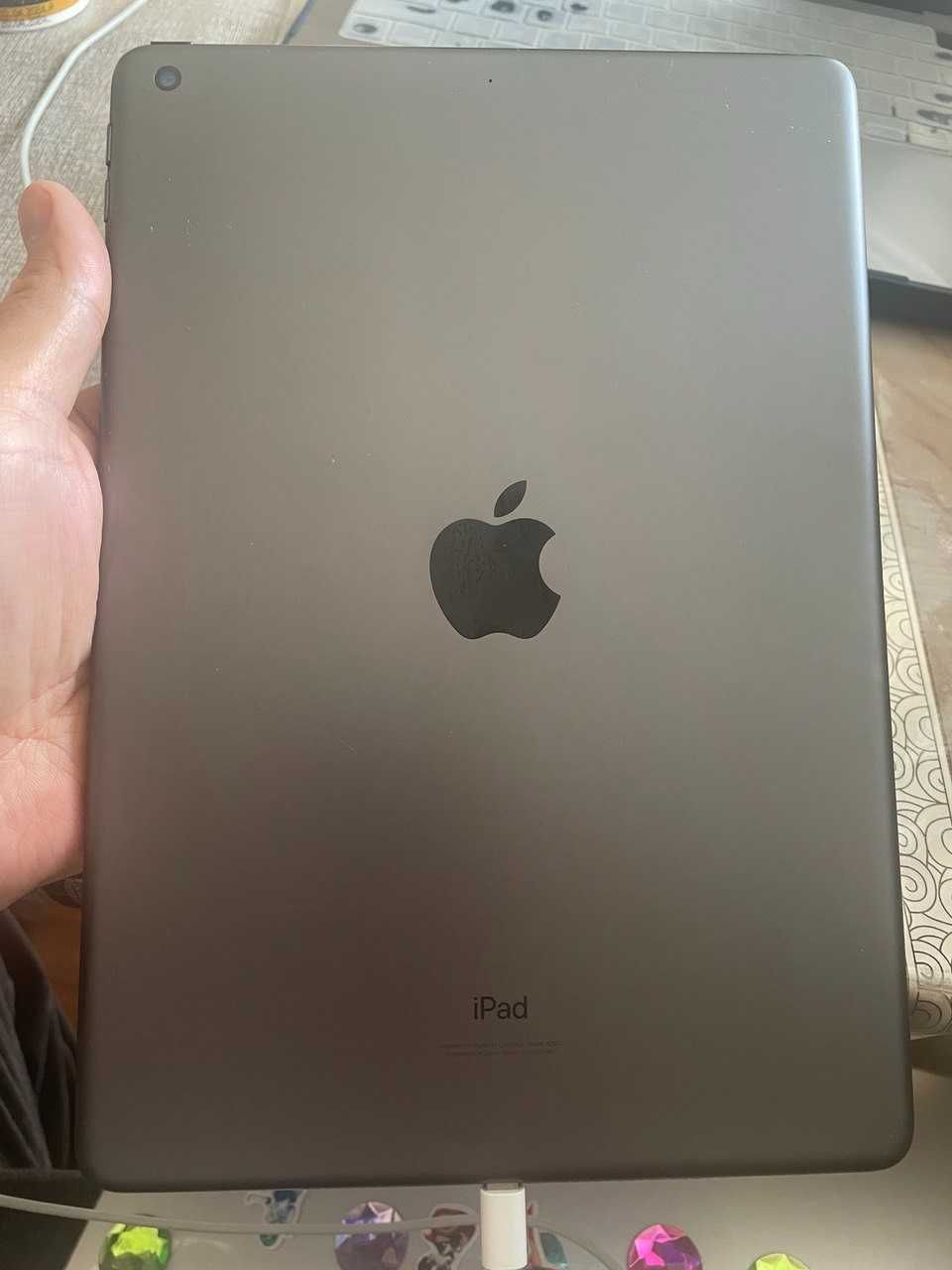 Apple iPad (9th generation) WiFi 64 GB