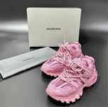 Balenciaga track pink