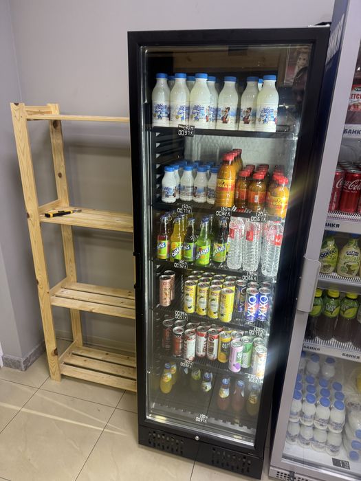 Хладилна витрина