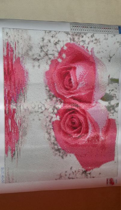 Готови диамантени гоблени-Заря , Планински пейзаж и красиви рози