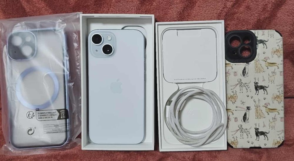 Продавам Iphon 15 256GB