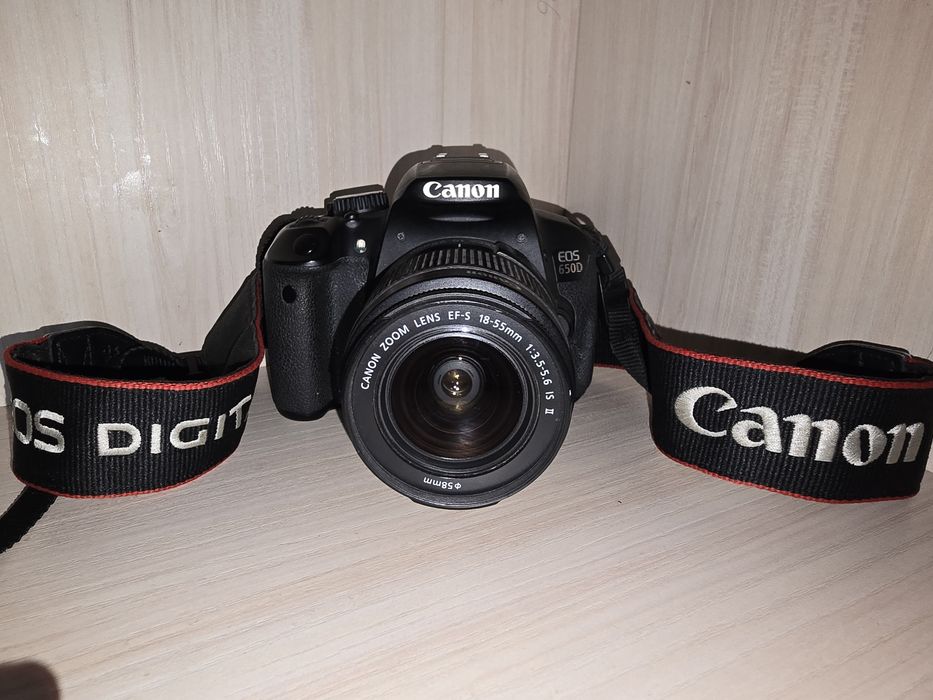 Фотоаппарат Canon EOS 650D