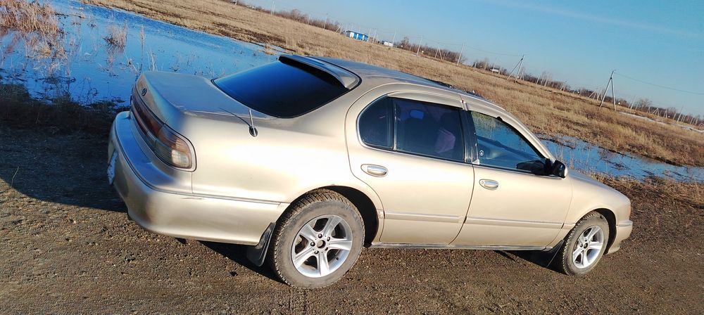 Продам машину 1997г