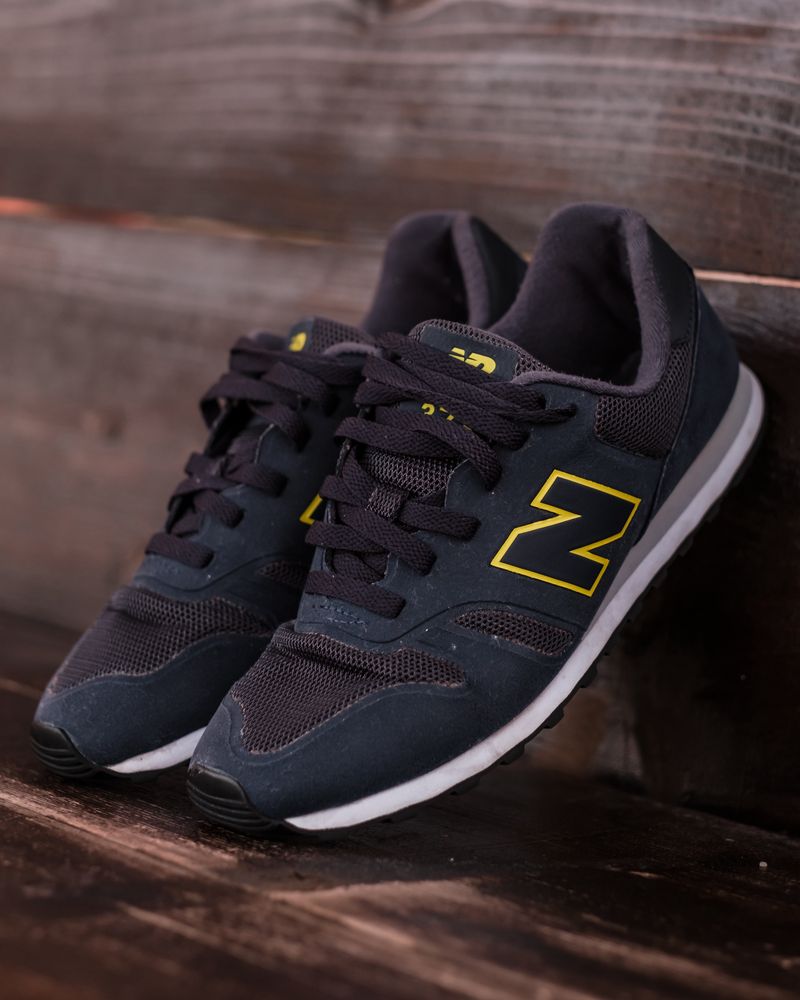 Shoes sneakers trainers teniși New Balance 373 EUR 41,5