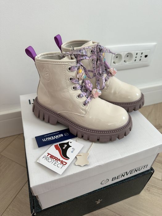 Ghete marimea 30 de fete din piele