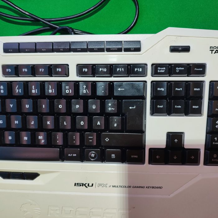 Tastatura gaming Roccat ISKU FX iluminata color