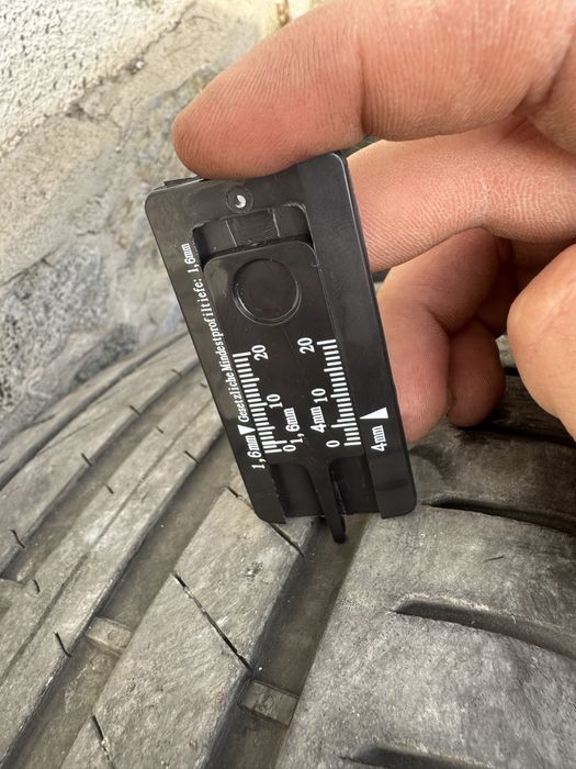 Vand cauciucuri vara Pirelli scorpion 255/45/R19