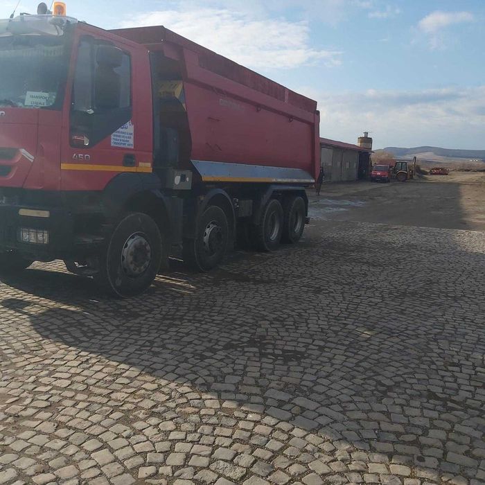 Transport Marfa - Inchiriez Bascula Basculanta 8x4