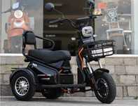 MaXmotors Двуместна електрическа триколка Pudding 1800W-48V-20Ah-BLACK
